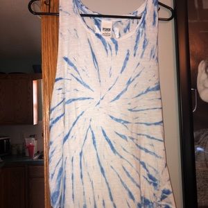 2 Victoria Secret tank tops